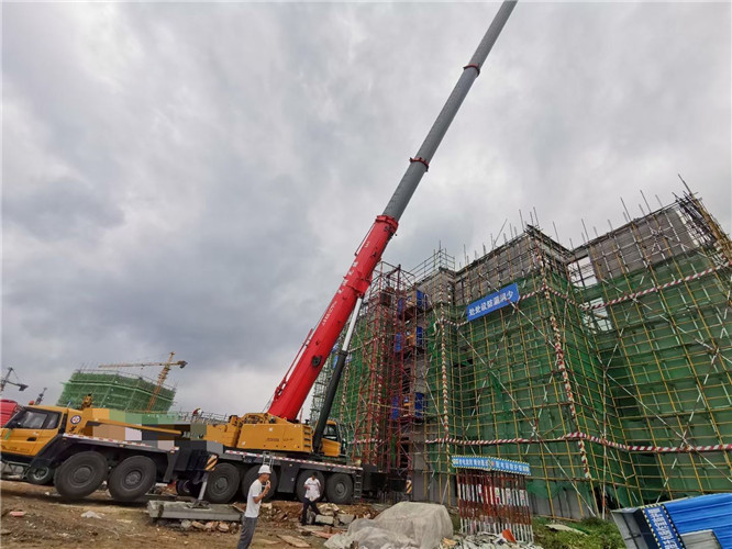 良庆区短途转运 + 吊装一体，选随车吊还是汽车吊 + 货车？